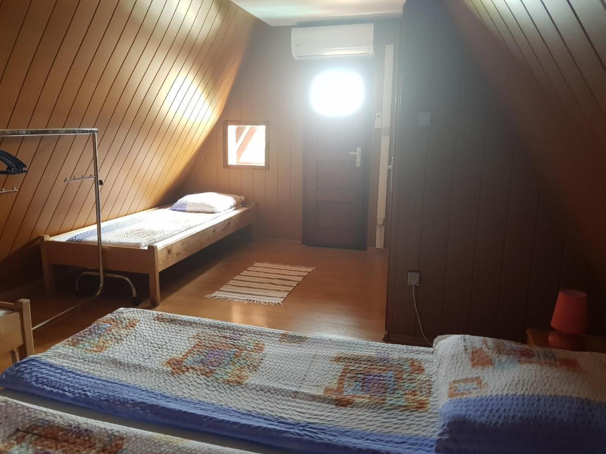 Casutele Intim Villa Costinesti Buitenkant foto