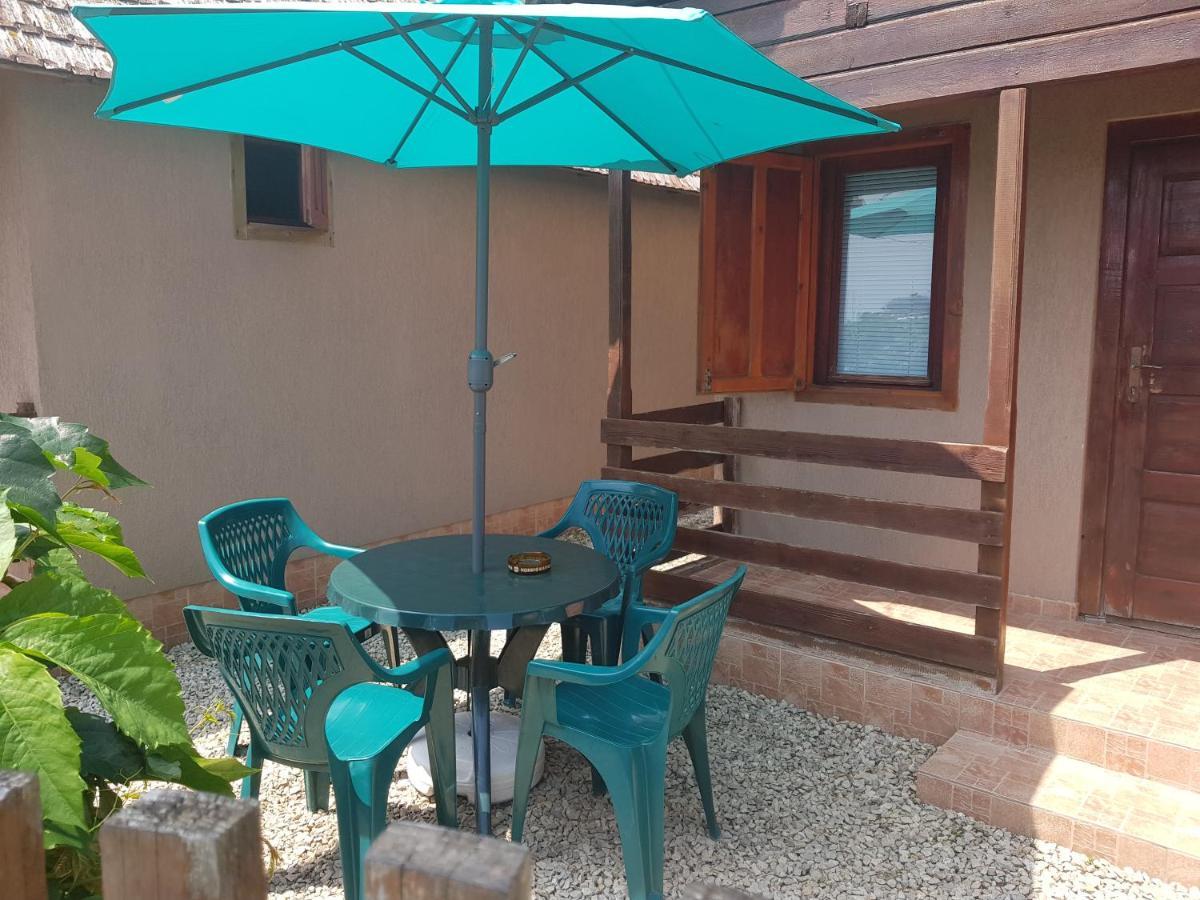 Casutele Intim Villa Costinesti Buitenkant foto